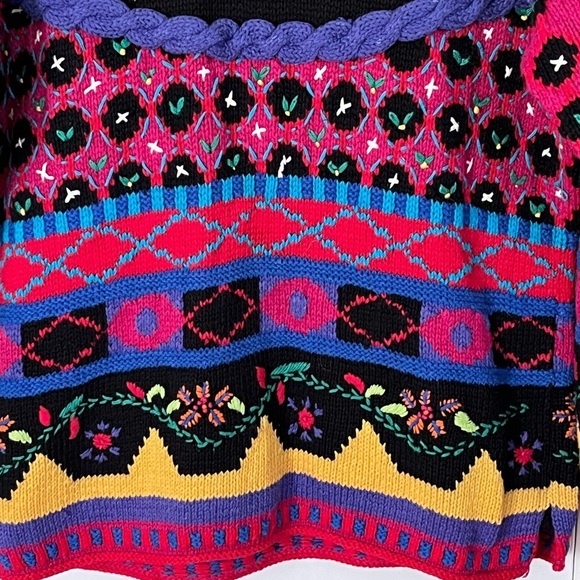 Casual Corner Limited Edition Vintage Hand Knit Allover Embroidered Sweater M - Picture 3 of 12